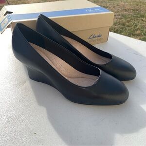 Clarks Women's Olivette Pearl Black Leather Dress Shoes 9M